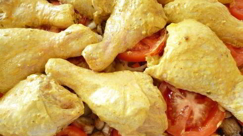 куриное жаркое с грибами и вялеными помидорами