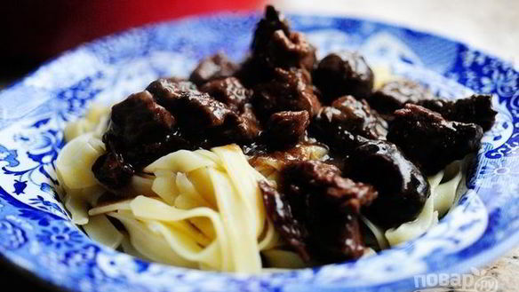 Рецепт Жаркое из говядины с грибами