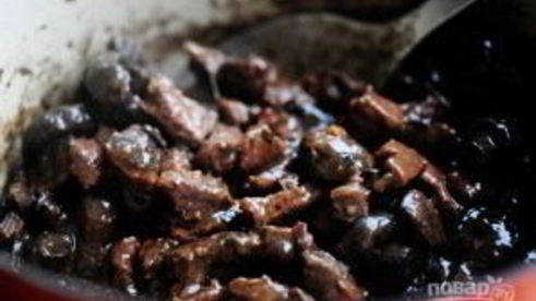 жаркое из говядины с грибами