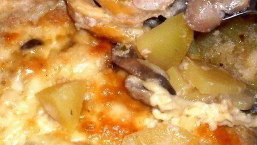 Рецепт жаркое из сердечек с грибами в горшочке