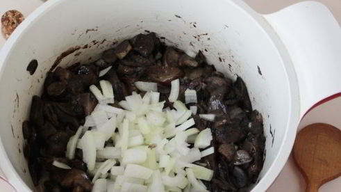 жаркое с грибами и картошкой