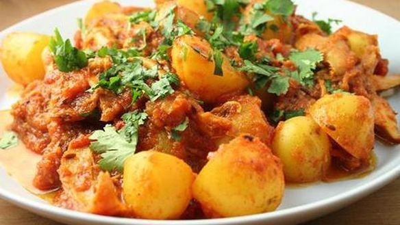 Рецепт Жаркое с овощами и курицей по-домашнему