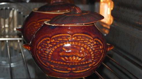 жаркое со свининой в горшочках