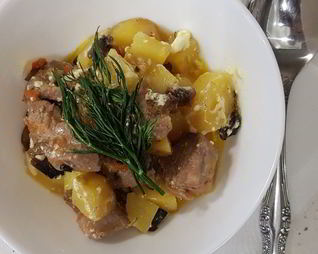 Жаркое в горшочке