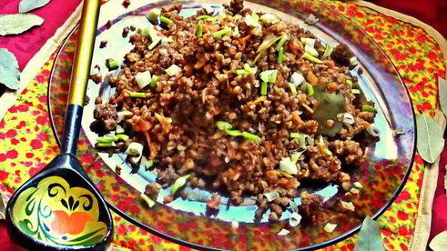 гречка с мясом и корнеплодами