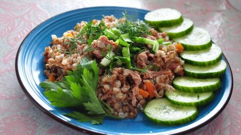 гречка с тушенкой ветчиной в мультиварке