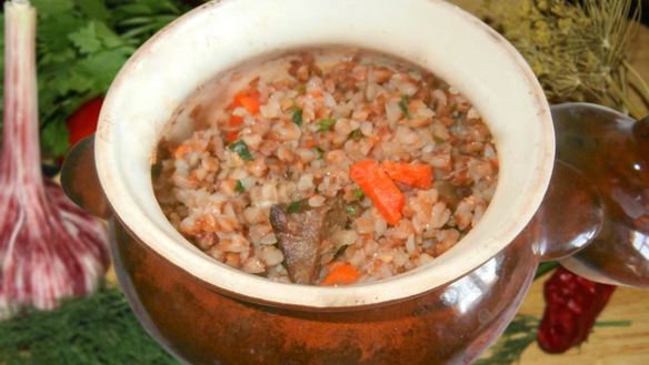 Рецепт Гречка в горшочках с говядиной