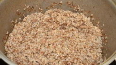 гречневая каша с тушенкой