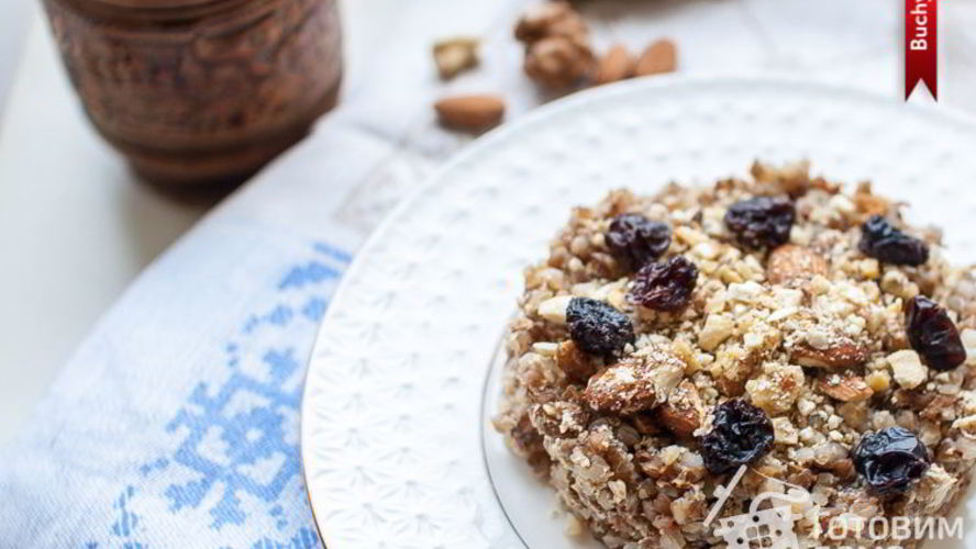 Рецепт гречневая каша с яйцом, орехами и изюмом