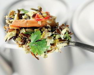 Каша карри из дикого риса с креветками