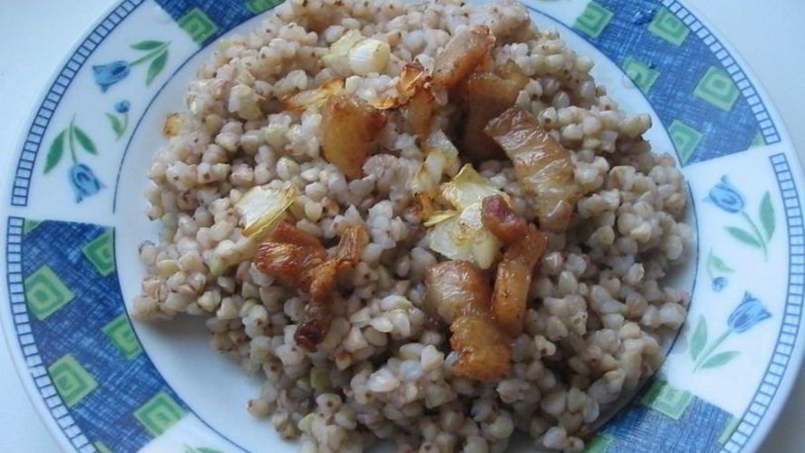 Рецепт каша со шкварками