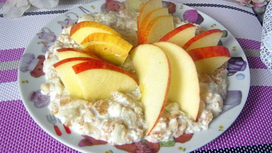 Рецепт мультизлаковая молочная каша с яблоком