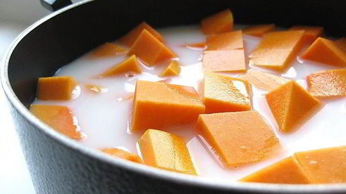 тыквенная каша с изюмом и корицей