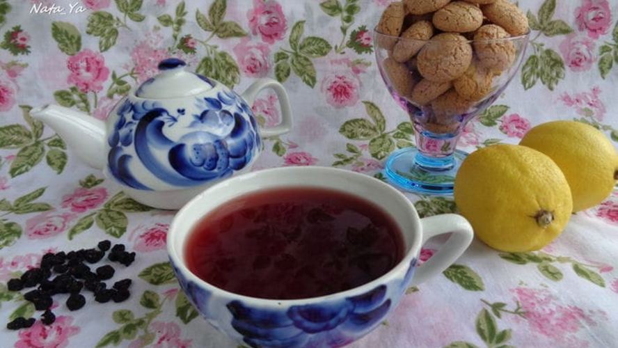 Рецепт чай из черной смородины с мятой