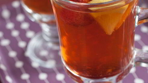 имбирный чай с клубникой