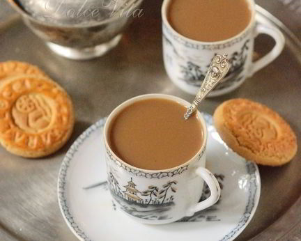 Кофе-чай — молочный чай с кофе из Гонконга