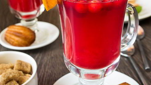 горячий клюквенный напиток