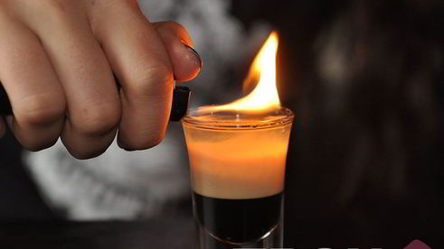 коктейль б-52