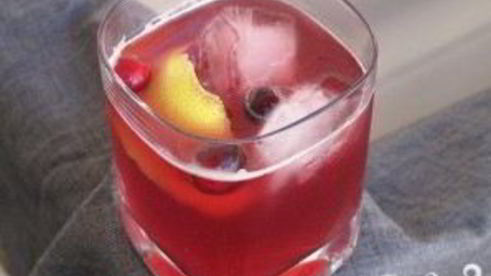 коктейль с клюквой и лимончелло