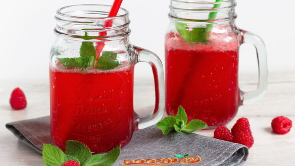 Рецепт Коктейль с шампанским и малиной