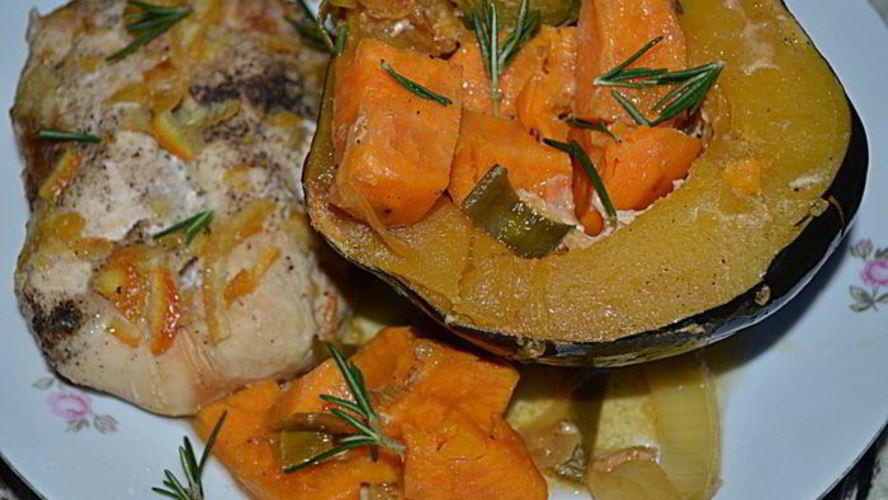 Рецепт куриные грудки в апельсиново-кленовом сиропе с акорн тыквой и сладким картофелем