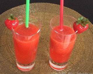 Клубничный лимонад