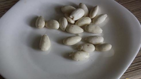 миндальное молоко