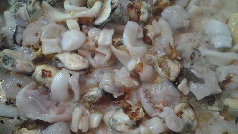 морской коктейль с сыром