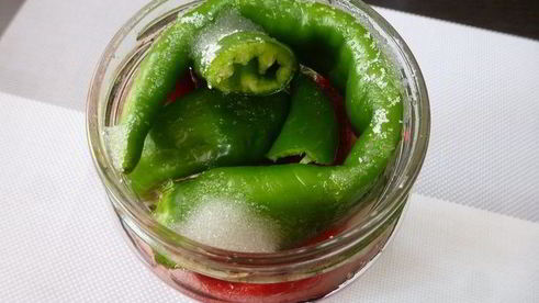 острый перец в кисло-сладком сиропе