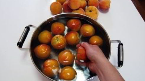 персики в сиропе