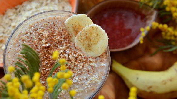 Рецепт Смузи из банана и земляники