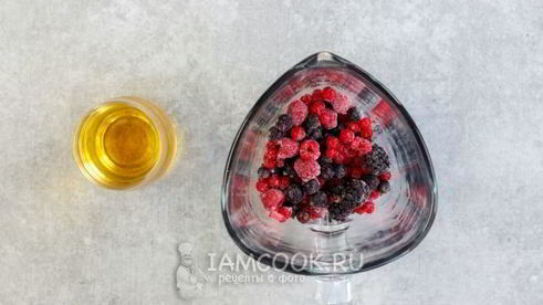 смузи из замороженных ягод