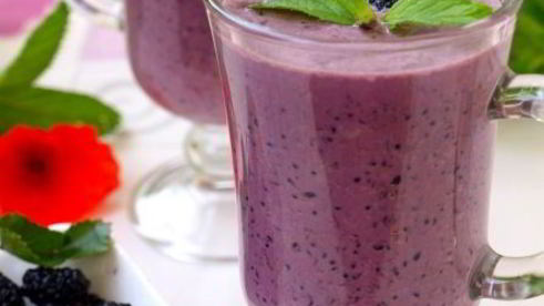 смузи с шелковицей