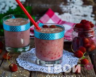 Ягодный смузи