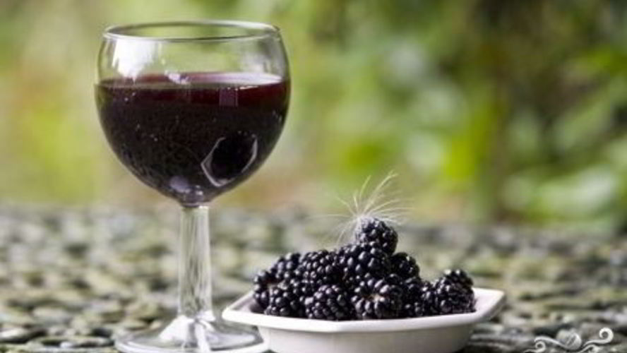 Рецепт вино из ежевики