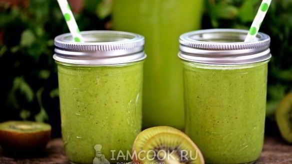 Рецепт Зеленый коктейль из сельдерея со щавелем