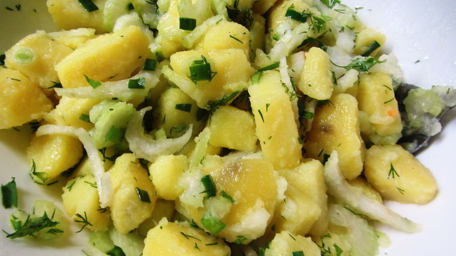 Рецепт картофельный салат с сельдереем
