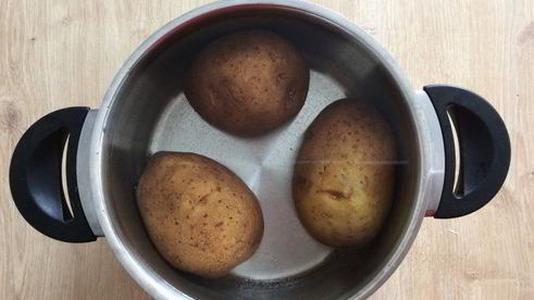 картофельный салат