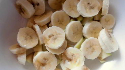 летний фруктовый салат