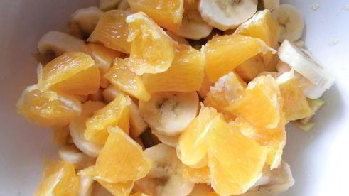 летний фруктовый салат