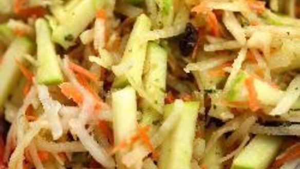 Рецепт Постный салат из редьки дайкон и моркови