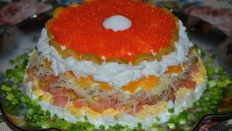 Рецепт праздничный слоеный салат жемчужина с семгой