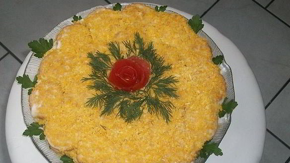 Рецепт Рыбный салат с крекерами