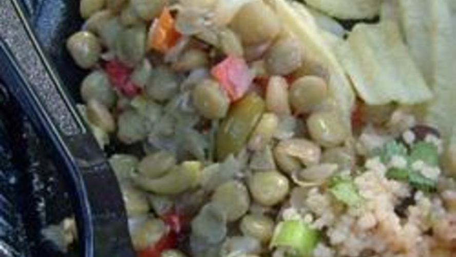 Рецепт салат из чечевицы с оливками и сладким перцем