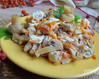 Салат из филе курицы