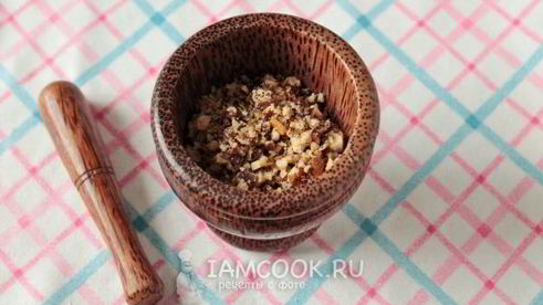 салат из граната и грецких орехов