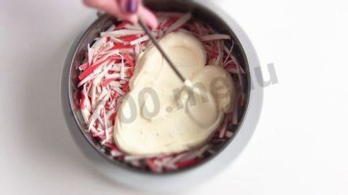 салат из крабовых палочек крабовая слойка