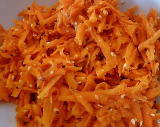 Салат из моркoви