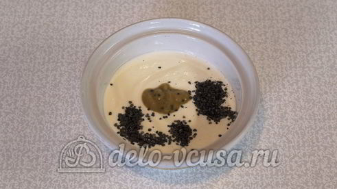 салат из огурцов, яиц и зелени