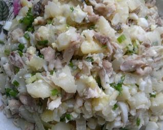 Салат из щучьих голов с картошкой